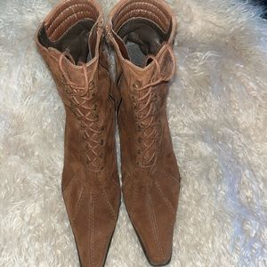 STUART WEITZMAN BROWN SUEDE LACE UP BOOTS SZ. 8.5
